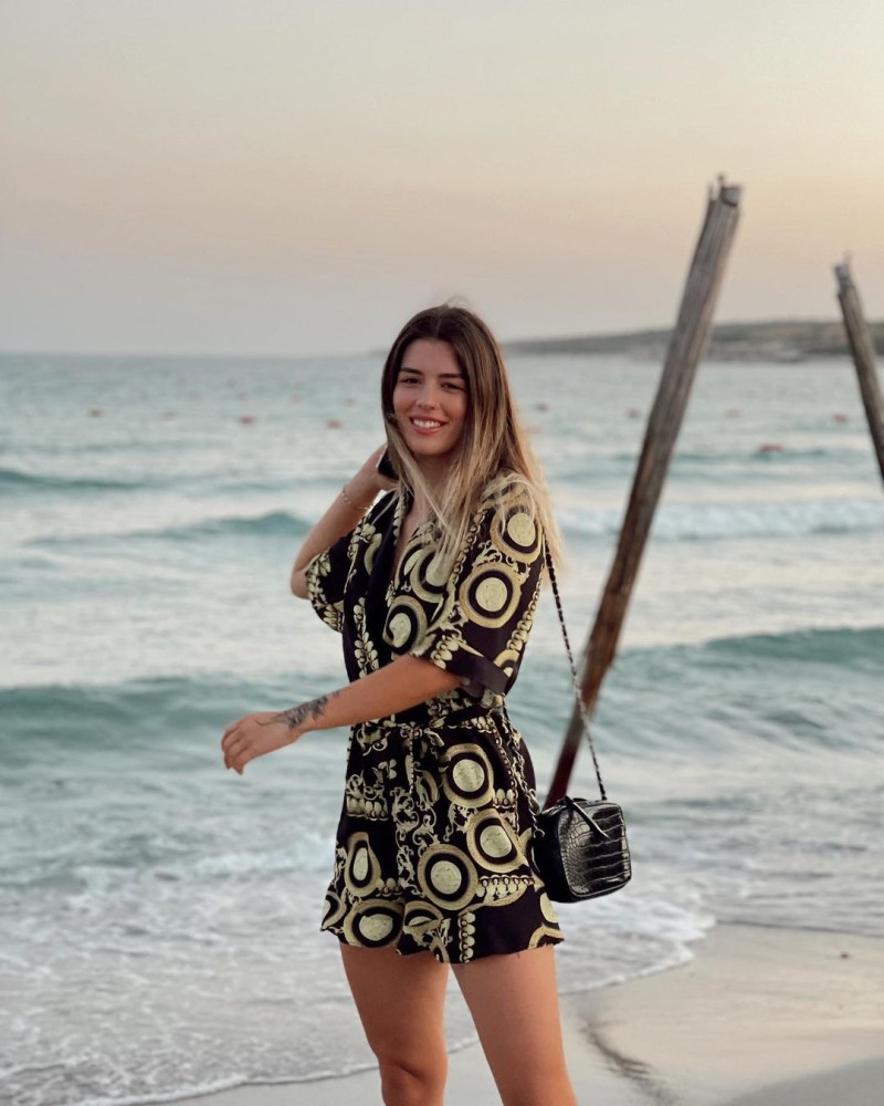 survivor sude burcu nun ablasi simge burcu kimdir nerelidir sevgilisi var mi